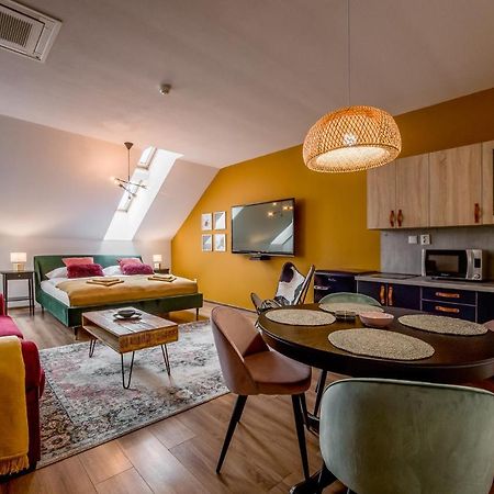 Poetika Apartments Prešov Esterno foto
